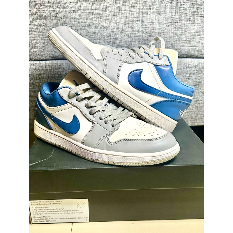 NIKE AJ1 LOW + BOX