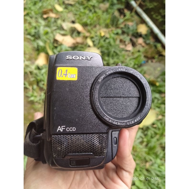 camcorder Sony CCD-TR420E