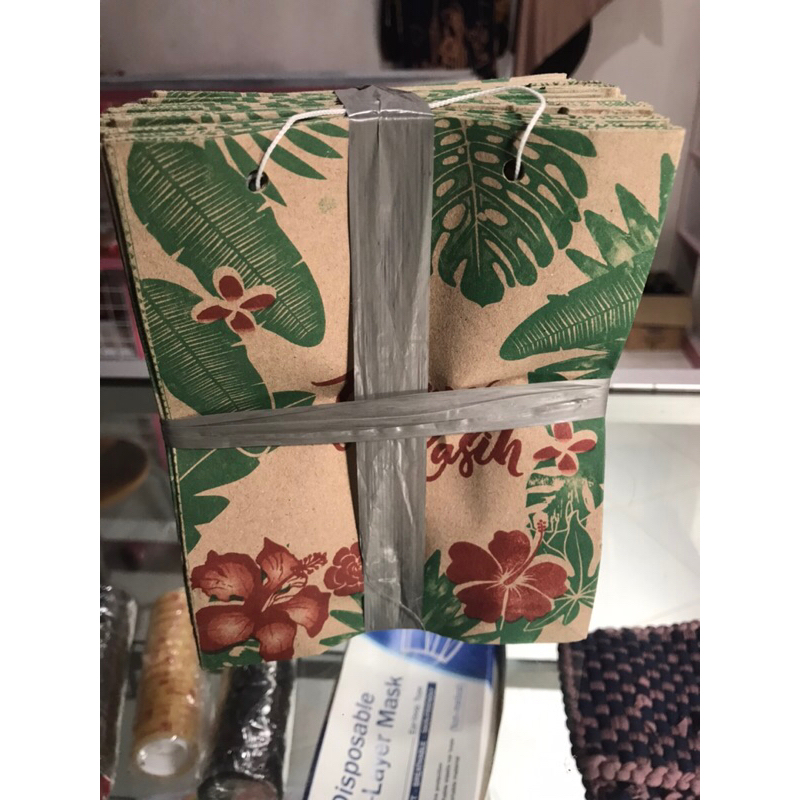 

Tas snack hajatan tanggung