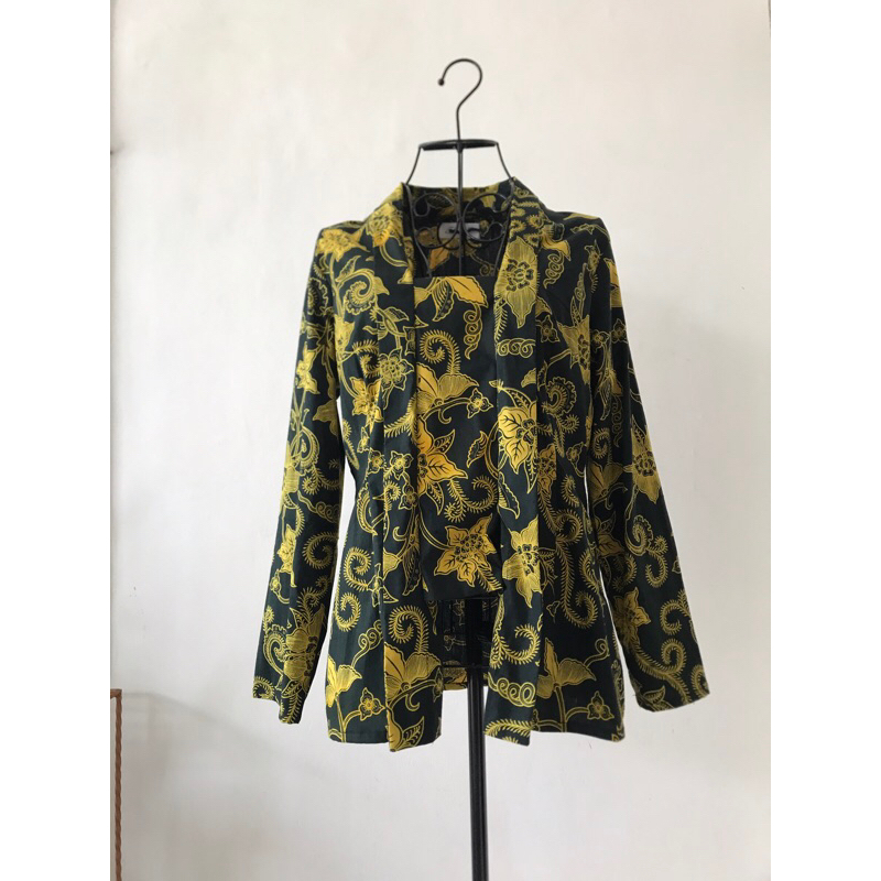 Batik Kutubaru Kuning Hitam