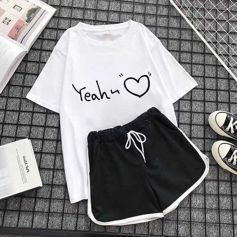 BAJU KAOS DAN HOTPANT WANITA KOREA/ONE SET YEAH LOVE - ONE SET LUCU KEREN DAN AESTETIC