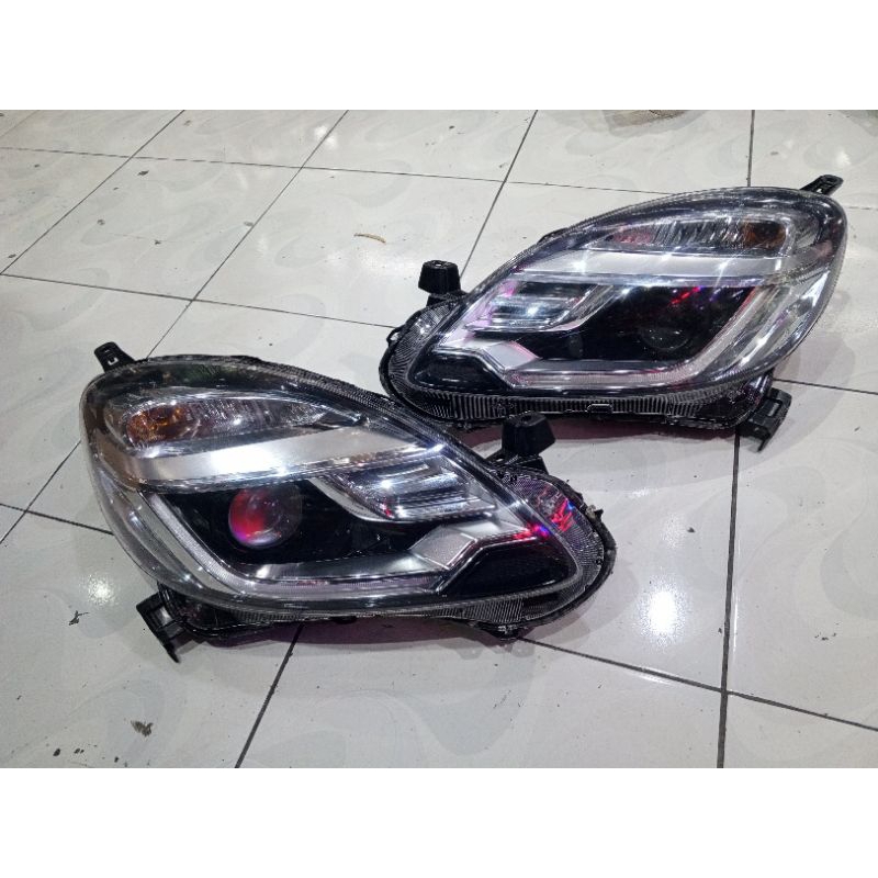 NEW headlamp Mobilio RS original baru/ lampu depan mobilio RS original [terbaik][terlaris]
