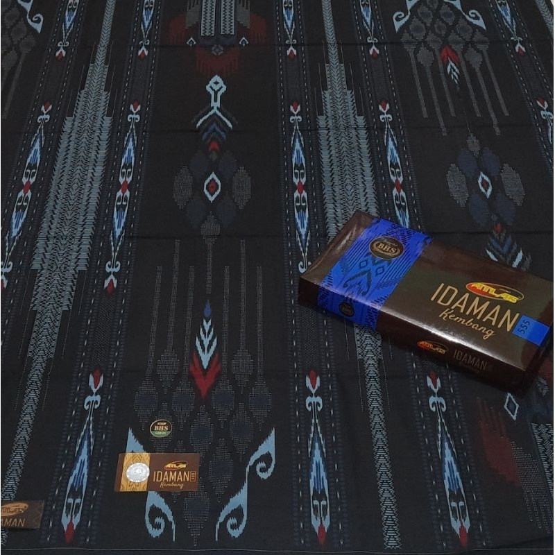 Sarung Atlas Motif BHS Idaman Kembang Harmoni 555 warna hitam murah original
