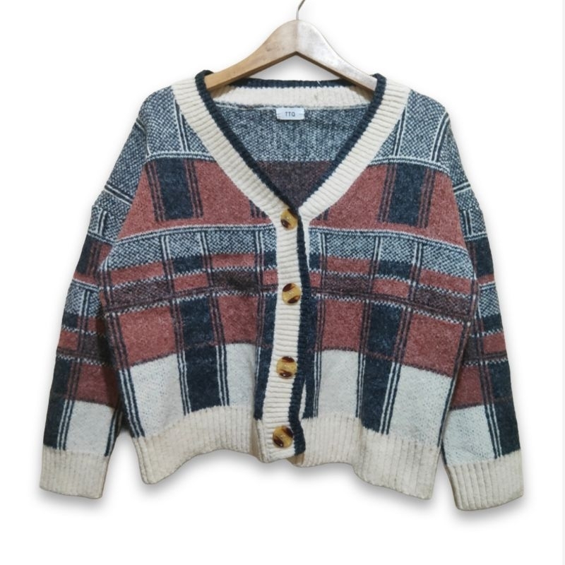 Checkered Knit Cardigan / Kardigan Rajut Kotak / Kardigan Motif / Pattern Cardigan