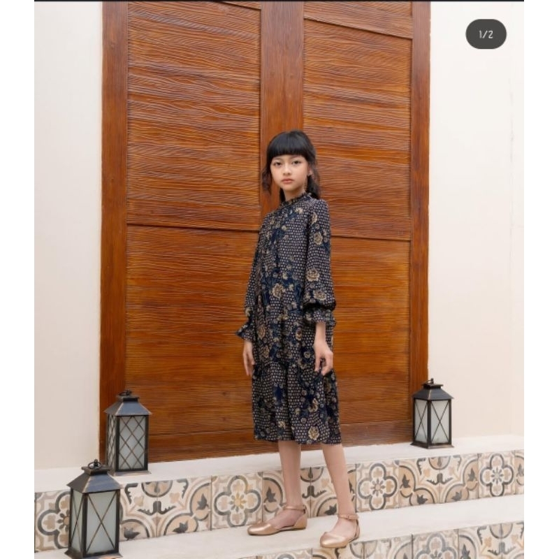 DELILA DRESS NAVY color BY HEAVENLIGHT KIDS (Preloved Like new)