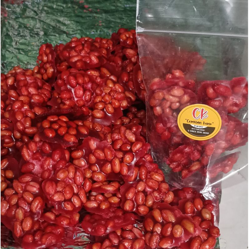 

barang ready, PO pengiriman saja, ampyang ( kacang gula) isi 12 keping khas Madura pakai gula putih