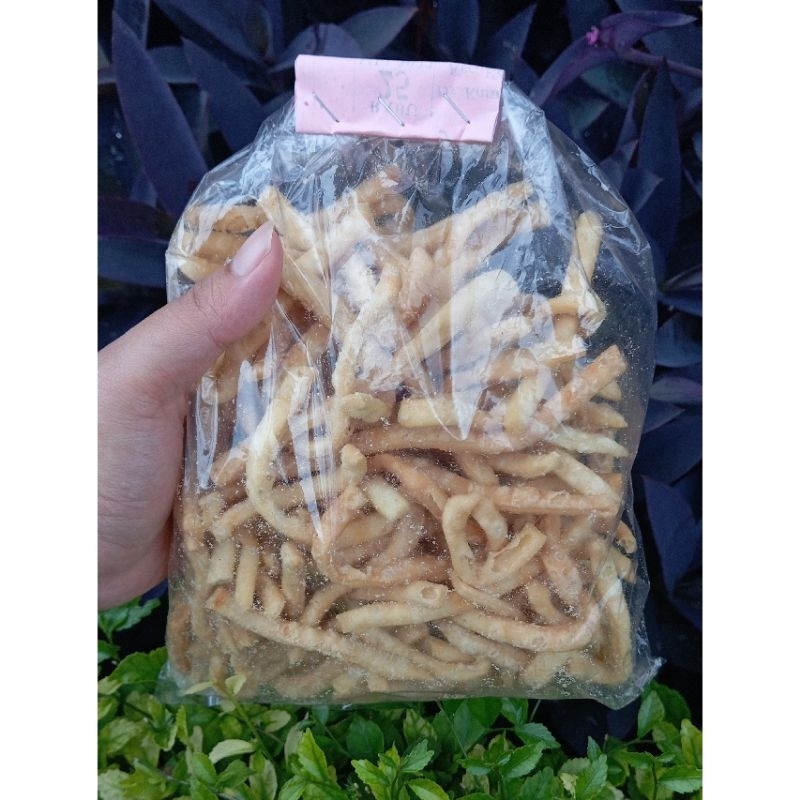 

Stik Bawang Camilla - Camilan Viral Gurih dan Enak