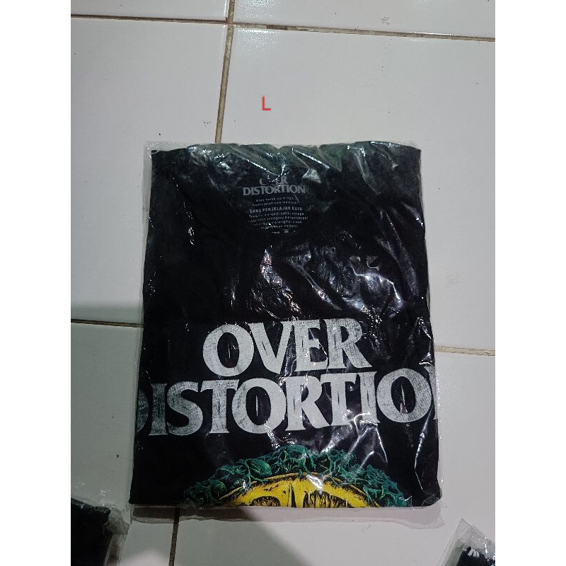 kaos over distortion