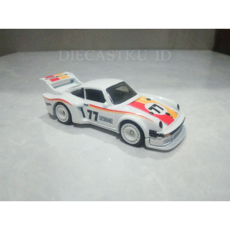 Hot Wheels Premium Porsche 934.5 Thrill Climbers Loose