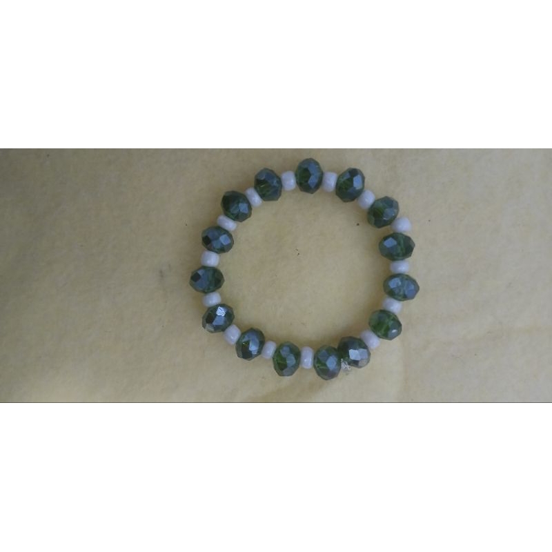 gelang manik anak kecil