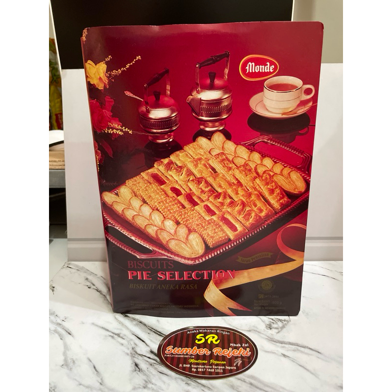 

MONDE BISCUIT PIE SELECTION UKURAN 800gr (free bubble wrap dan kardus )