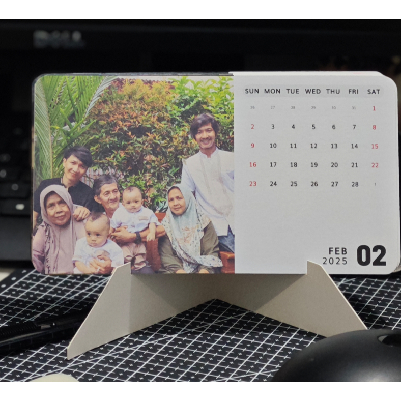 

KALENDER CUSTOM 2025 | KALENDER KARAKTER | KALENDER FOTO CUSTOM – FREE DESAIN