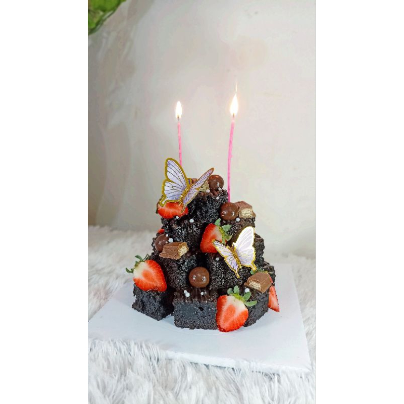 

Fudgy Brownies Tower Taltaote