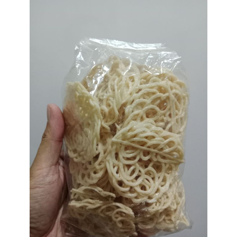 

Kerupuk Mawar Mentah Kemasan 250 Gram