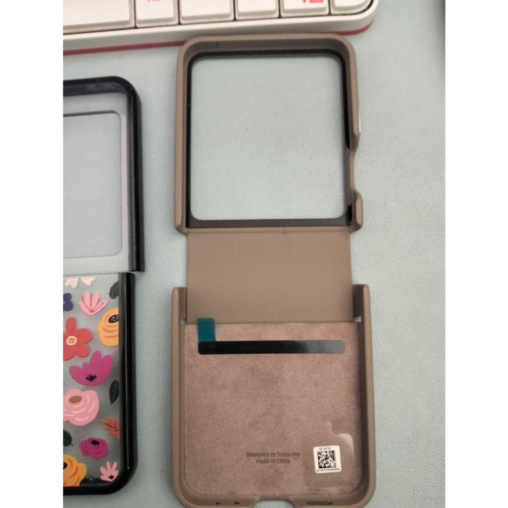 Samsung Z Flip 5 Original Leather Case Flip5 Cover Casing Kulit ECO Flap Second