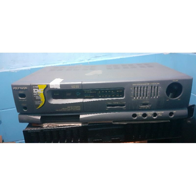 Box Tape Deck Polytron bekas