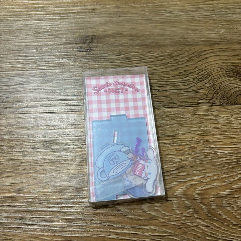 acrylic stand + photo card set jeno nct x sanrio characters