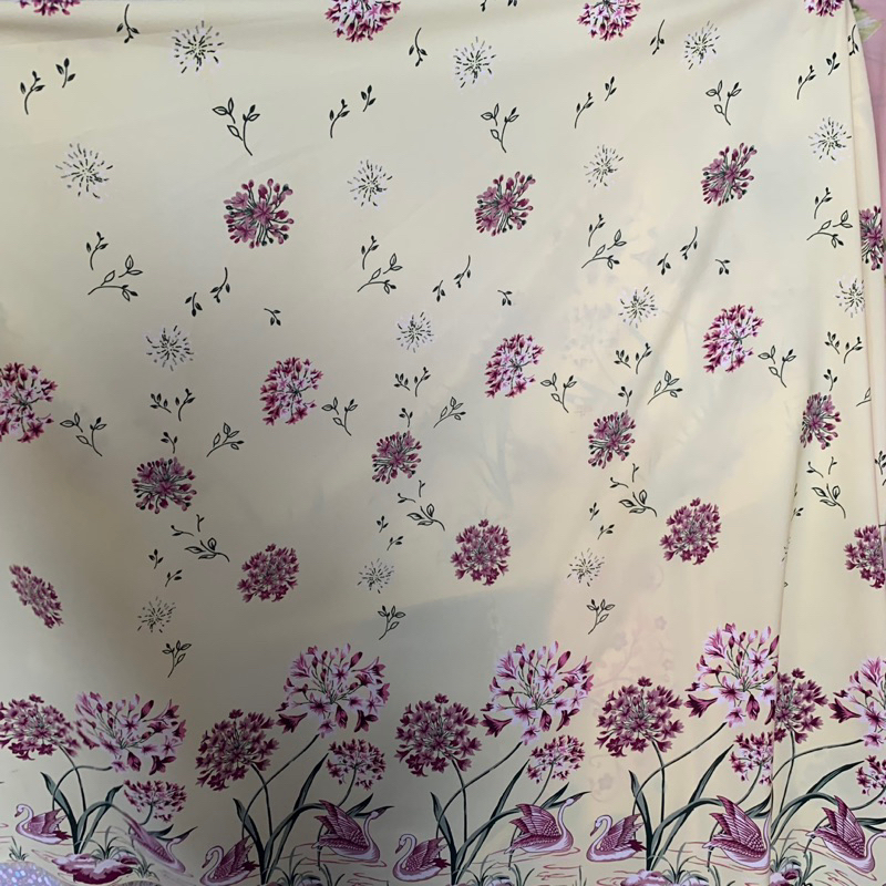 kain wollycrepe motif bunga pinggir - kain wollycrepe motif - kain wollycrepe premium [CODE 2]