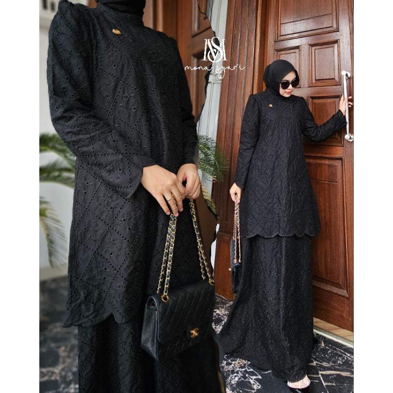 vanya dress by mona syari