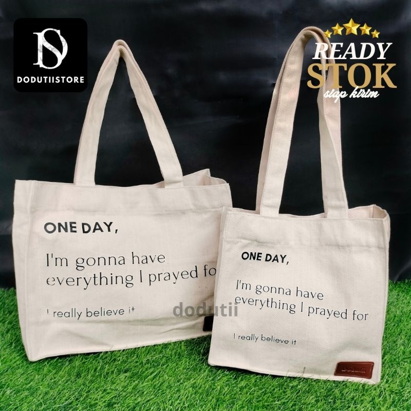 Tas Selempang Kanvas Aesthetic Lucu Wanita Pria Totebag Kanvas Sekolah