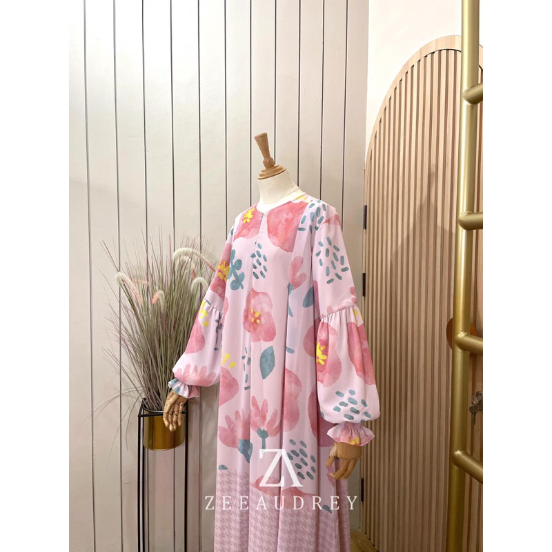 Ready stock Yasmin ex sample LD 106 PB 142