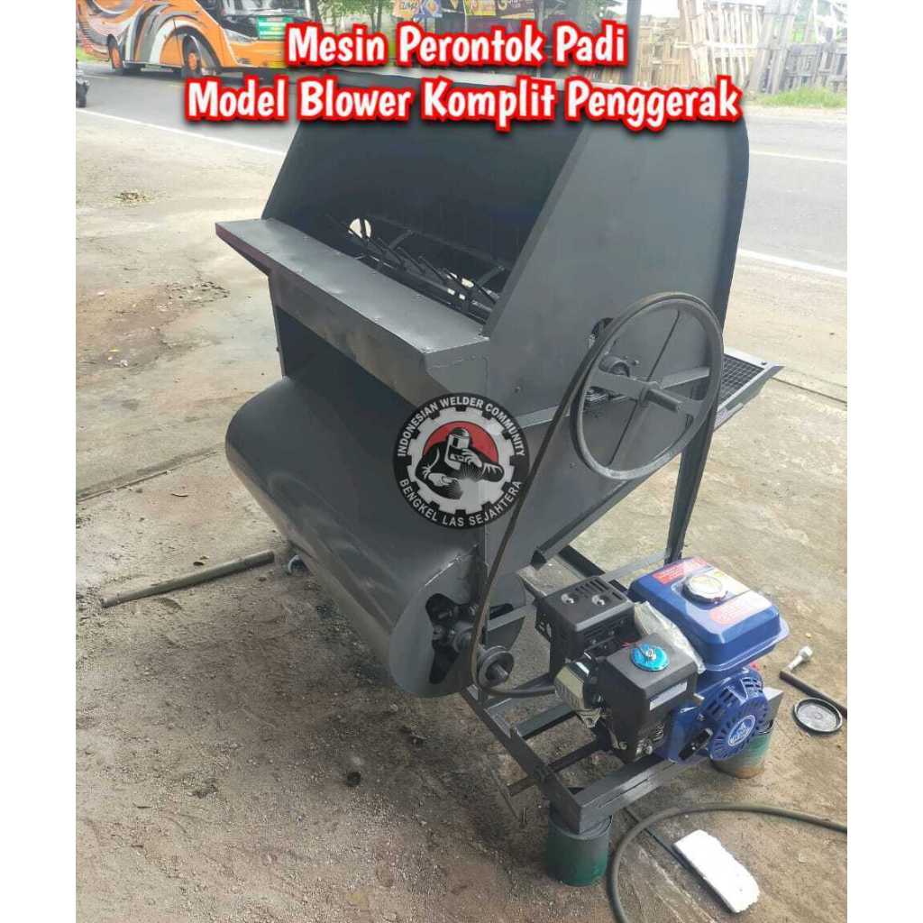 Mesin Perontok Padi Model Blower Komplit Penggerak