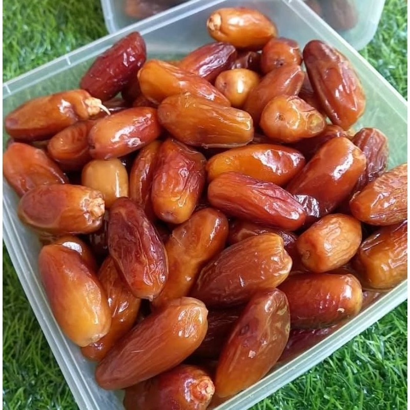 

KURMA TUNASIA MADU|KURMA TUNISIA NON TANGKAI 1KG