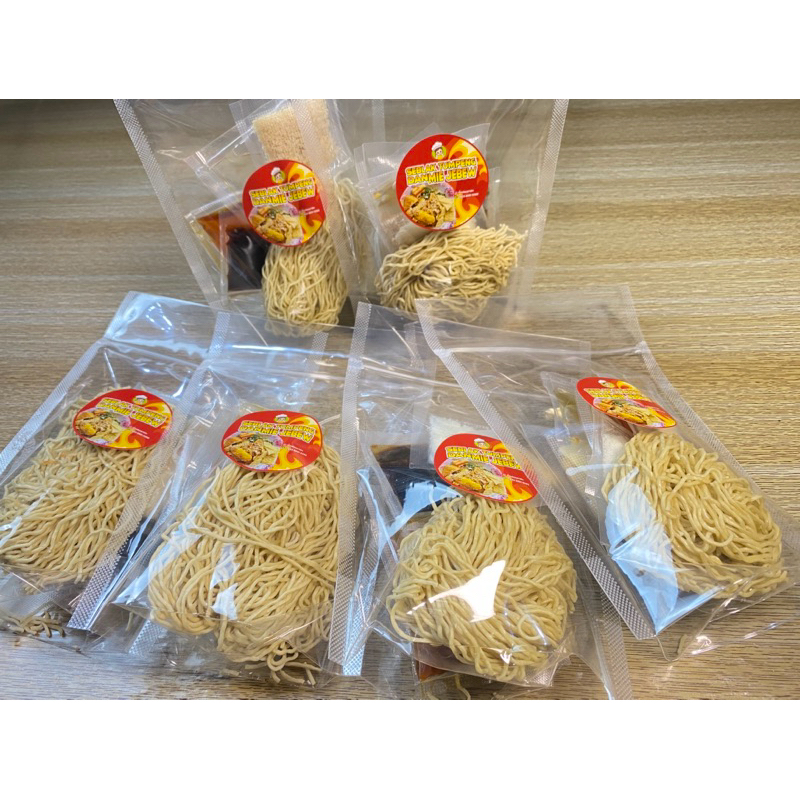 

Mie jebew isi 6 pack-Mie jebew pedas-seblaktumpengdanmiejebew