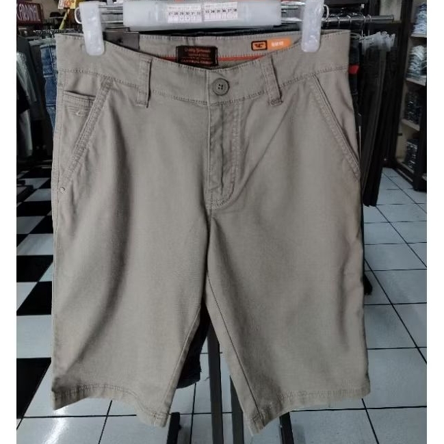 Celana BERMUDA CARDINAL CASUAL pendek slim fit