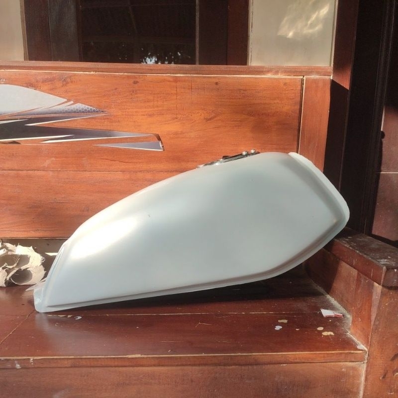 Tangki GL Pro/Max Nat lurus tutup ninja