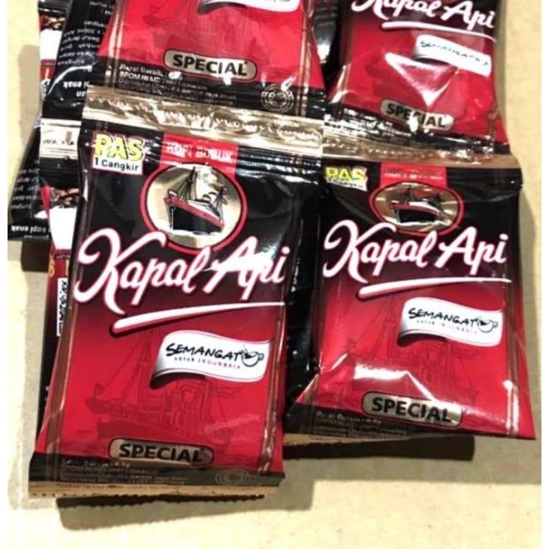 

Kopi Kapal Api Mix Gula 1 Dus