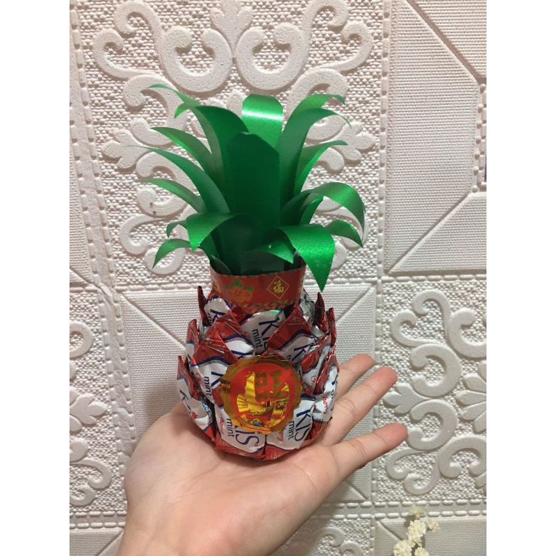 

permen nenas, permen bentuk nenas,permen nenas Imlek/persembahan sembahyang