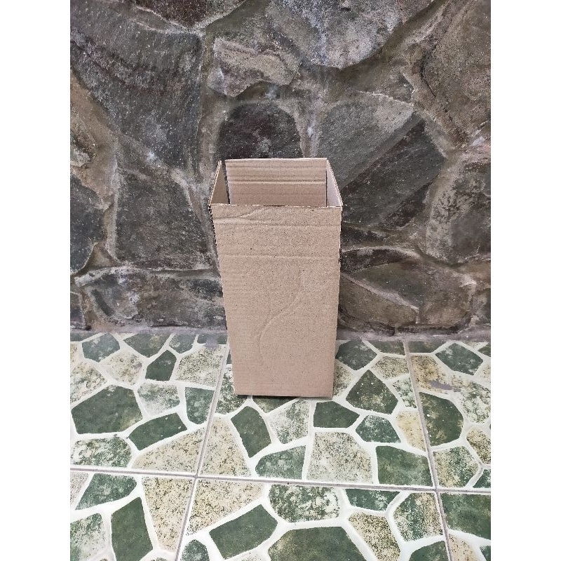 

KARDUS KECIL
