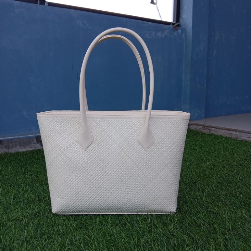 Tas anyaman pandan / Tas pandan / Tas pandan wb / Tas pandan wb ceper