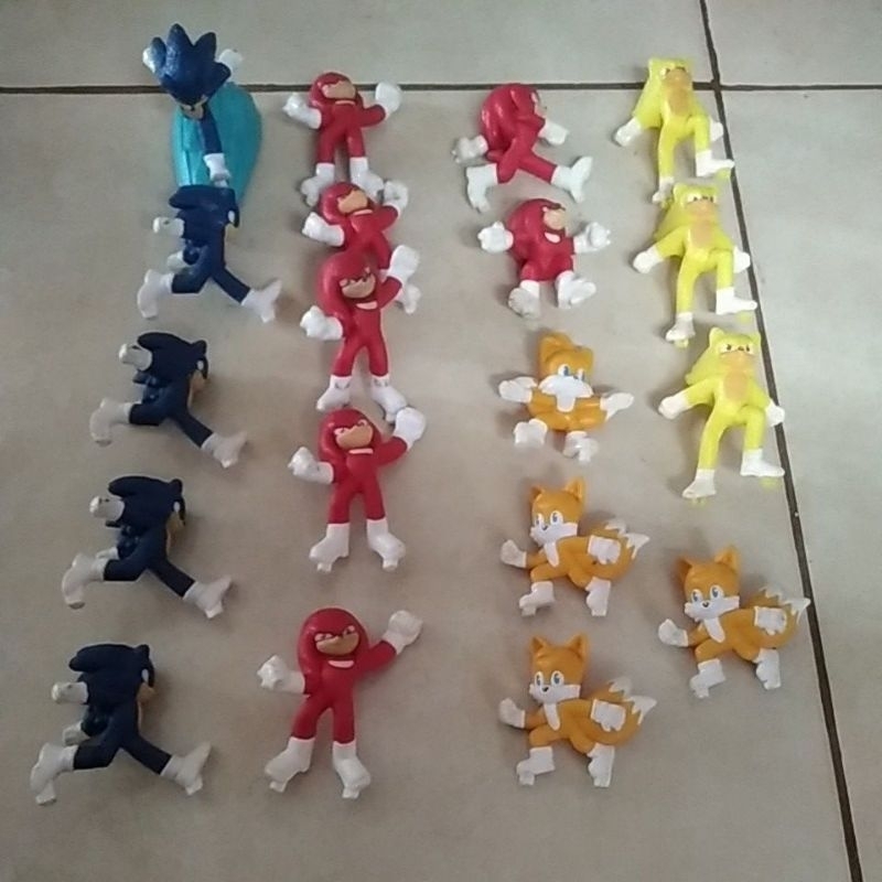 Action figure sonic