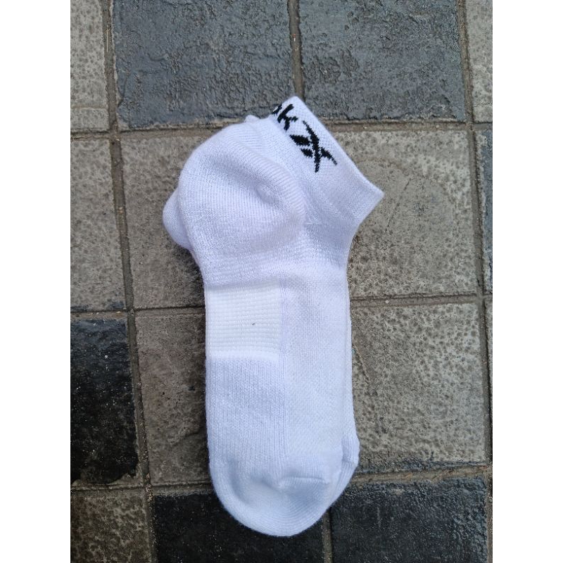 kaos kaki reebok original