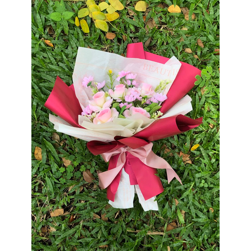 

CLAWS | Buket Bunga | Buket Bunga Artificial | Flower Bouquet | Buket Wisuda | Hadiah Wisuda | Hadiah Pernikahan | Hadiah Wedding | Buket Wedding | Buket Ulang Tahun | Hadiah Ulang Tahun | Buket Bunga Palsu | Bouquet Flower