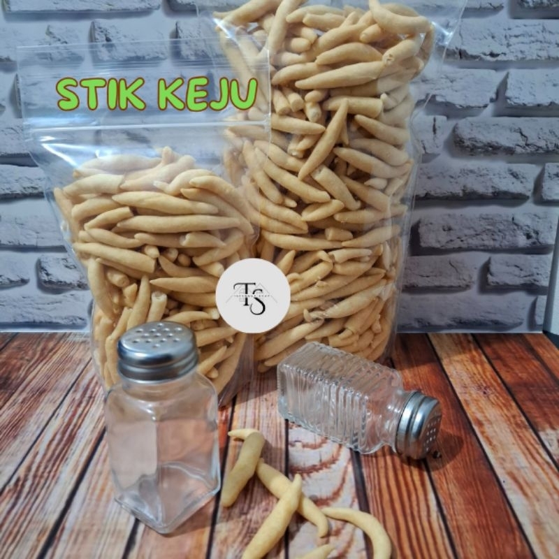 

GABUS KEJU SPESIAL SARIKAYA 250 gram / CENDOL KEJU / TELUR GABUS KEJU SARIKAYA / CISTIK KEJU
