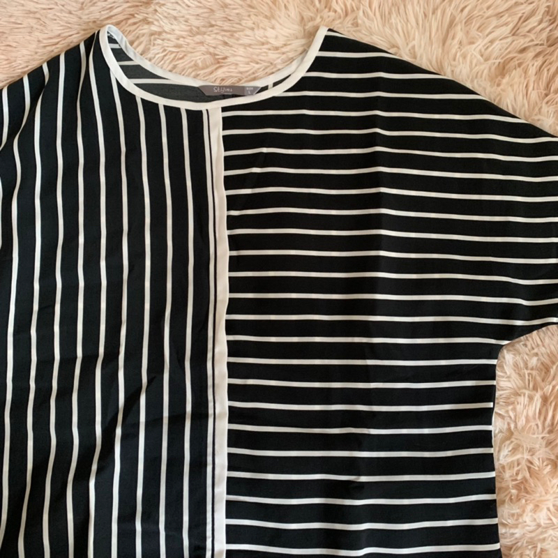 Baju Wanita Blouse Casual Hitam Garis-Garis Preloved