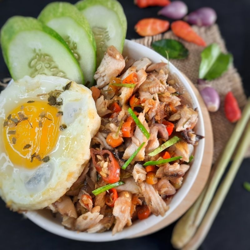 

Oseng Tongkol Suwir Matah | Rice Bowl