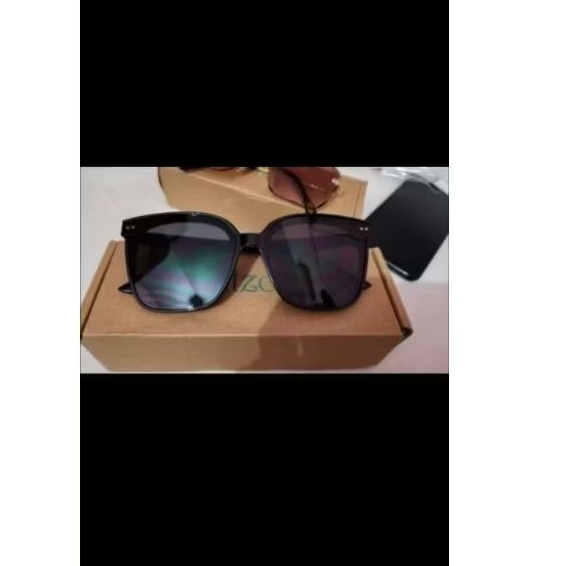 (NEW) Kacamata Wanita Hitam by BITZEN