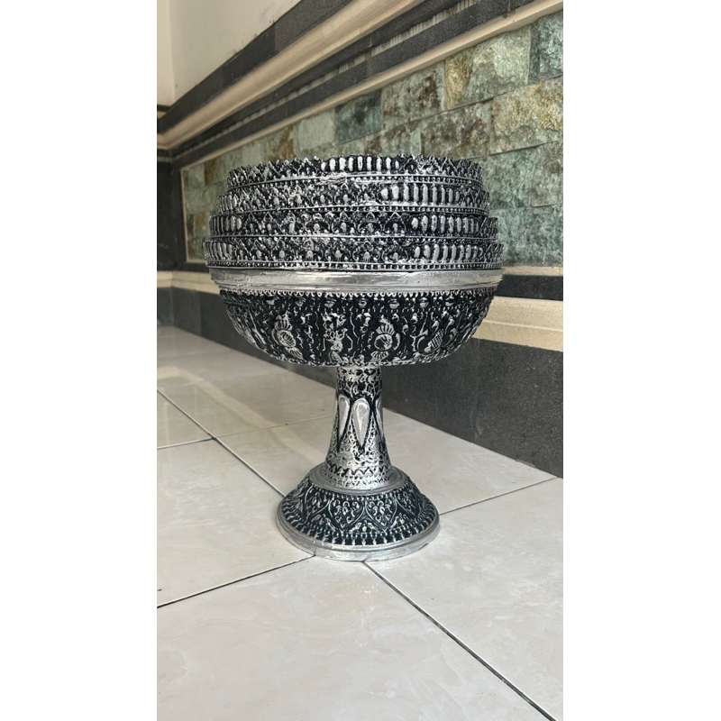 dulang warna silver bakar ukuran 32cm susun 4