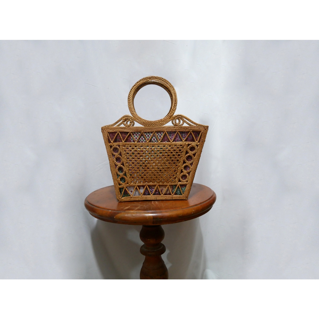 Tas Rotan Ate Model Oval Besar untuk Wanita
