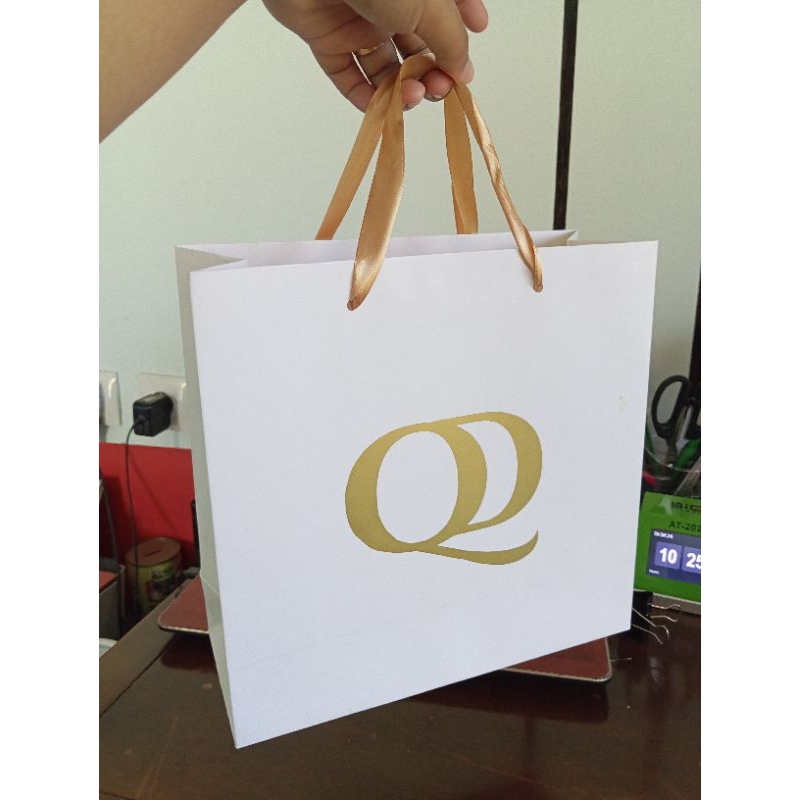 

Paper Bag Hampers, Tas Hampers, Tas Souvenir Custom Size dan Logo Desain Free