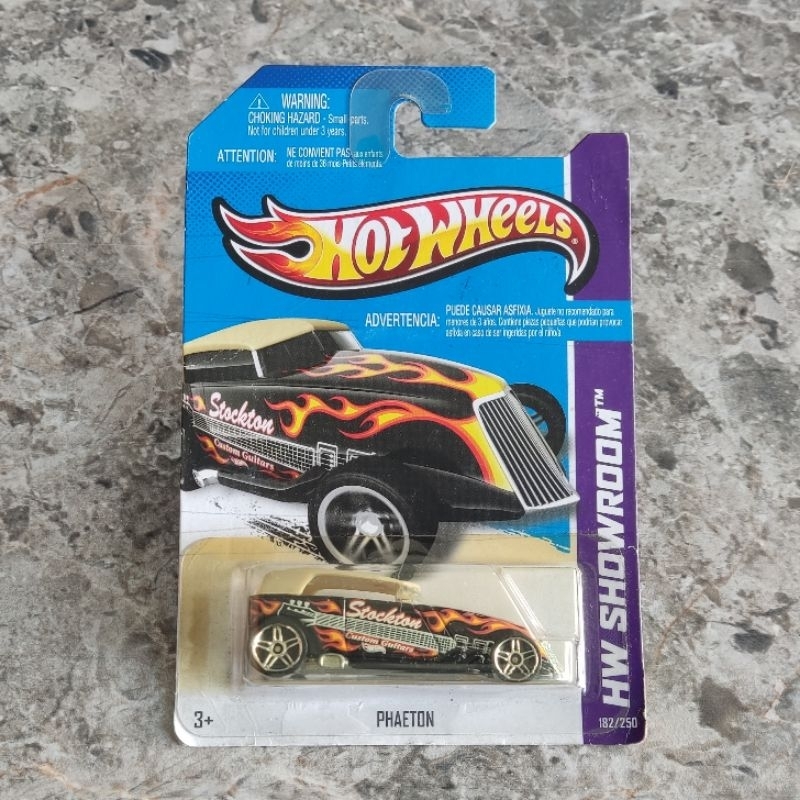 Hot Wheels Phaeton Hitam Flames - HW SHOWROOM
