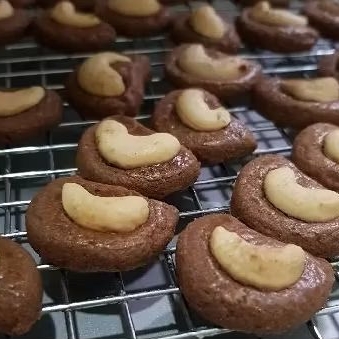 

Cashew Choco Cookies / Kue Kering Cokelat/ kuker 300g