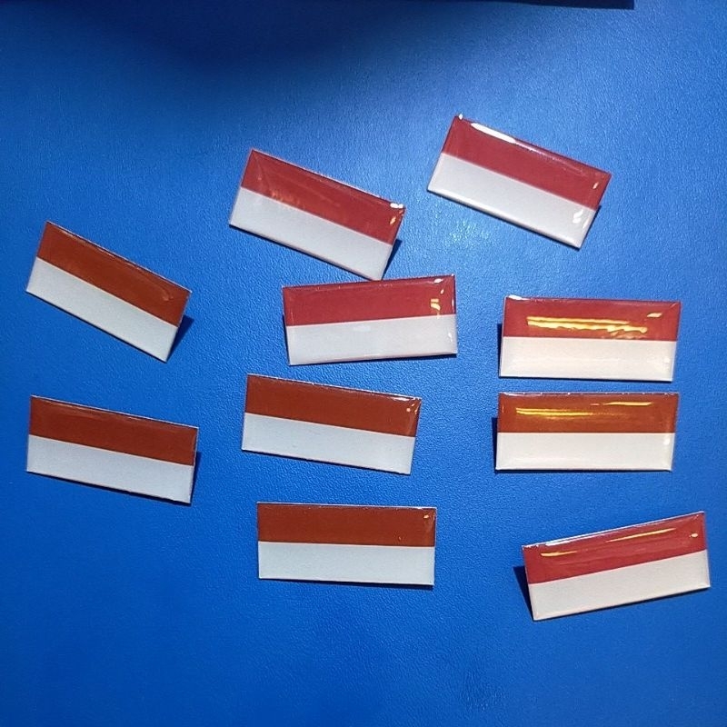 Lencana pin MERAH PUTIH