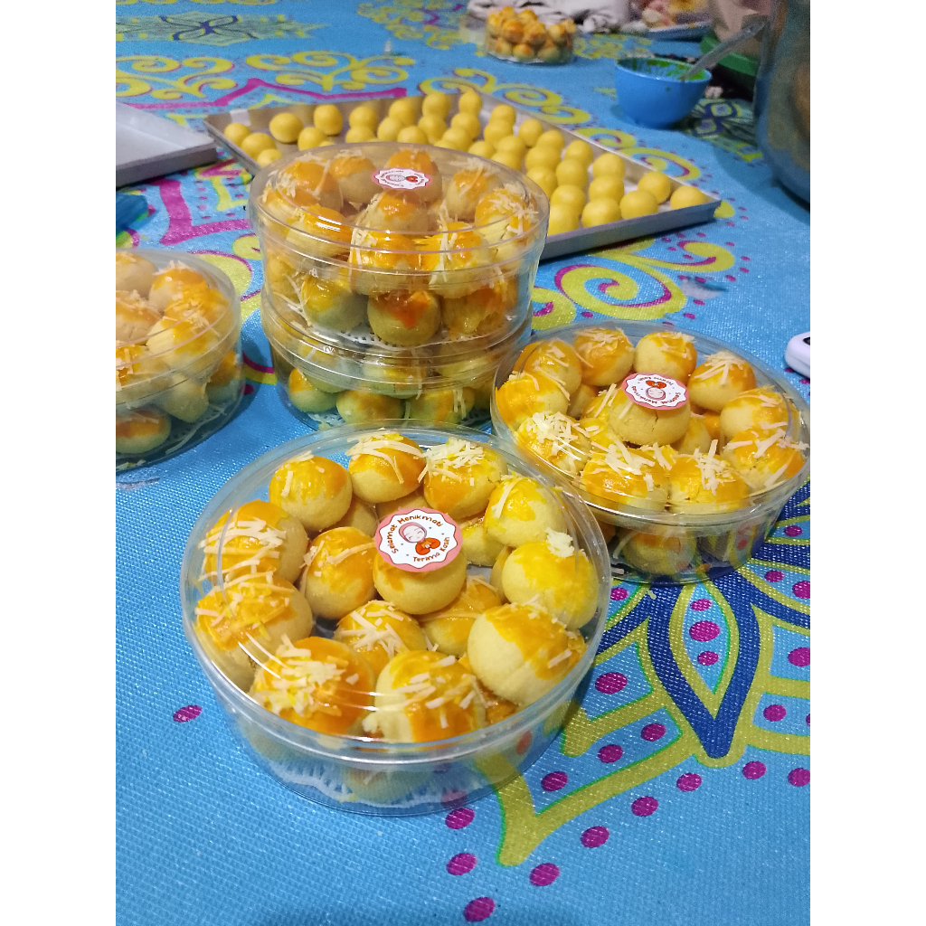 

Kue Kering Nastar nanas wisman Isi 250gram (1/2 Kg) / nastar nanas toping keju homemade