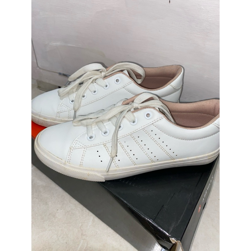Preloved sepatu airwalk