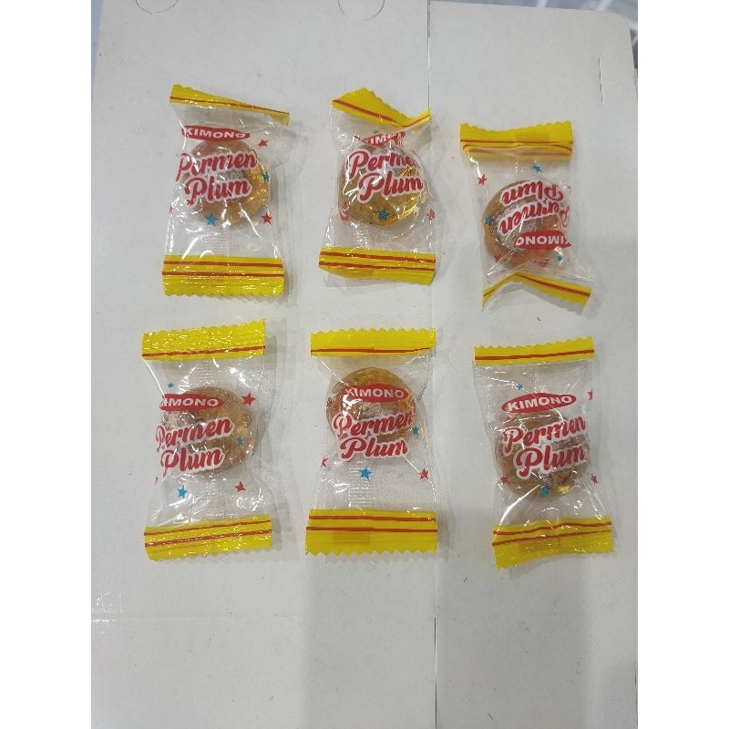 

Sumboy Madu / Plum Candy 1 pack